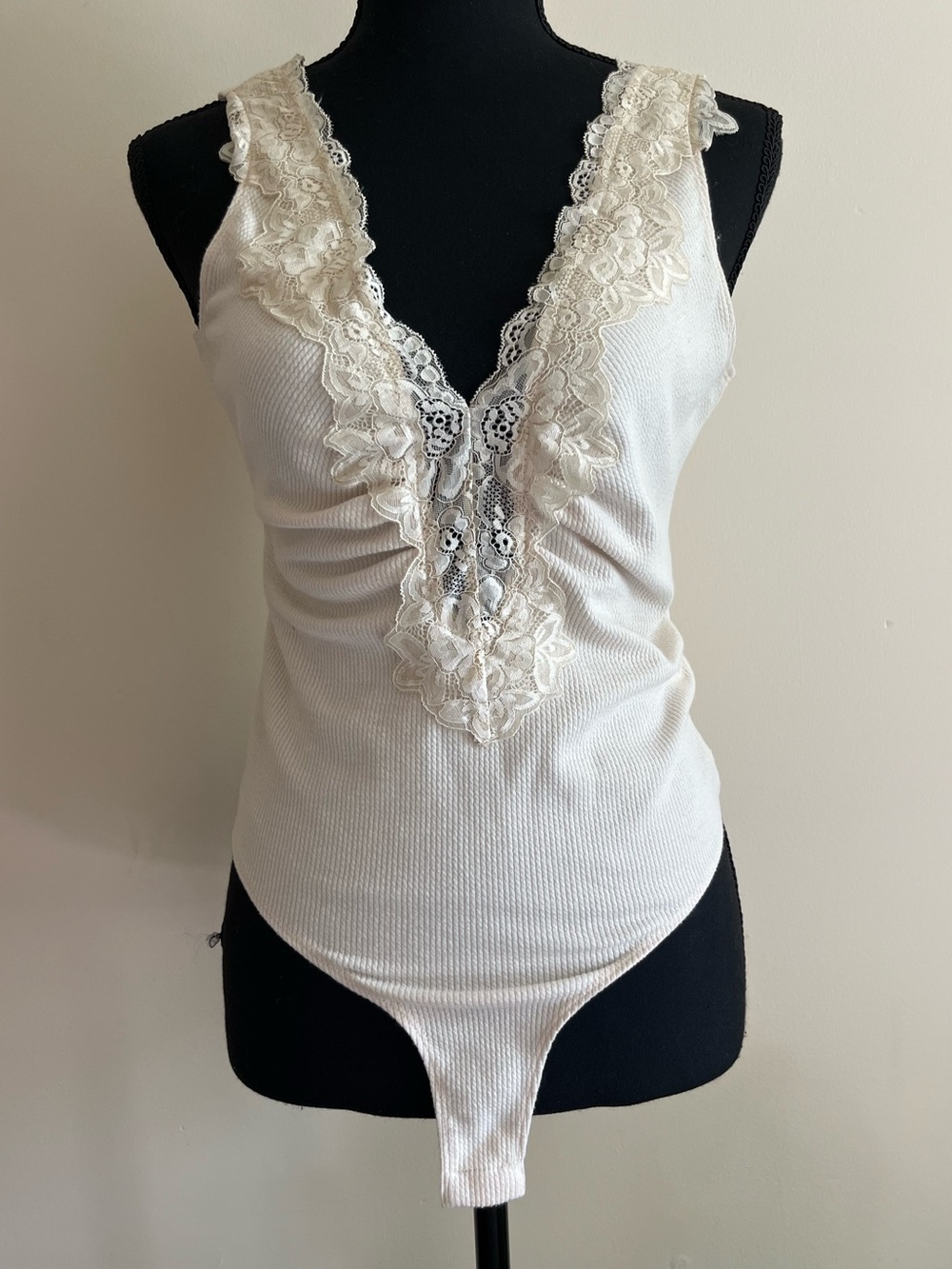 Magnolia Boutique Sleeveless Lace Lined Deep V-Neck Ribbed Thong Bodysuit